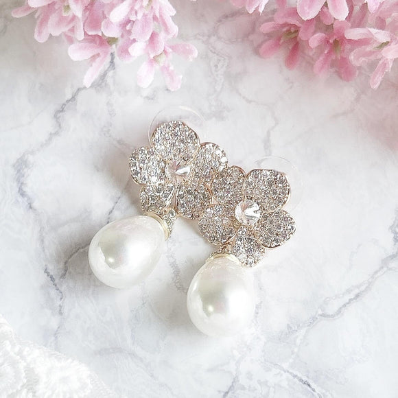 【予約】パールフラワーピアス