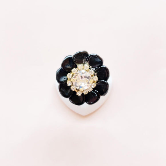 pretty flower (black/ring)