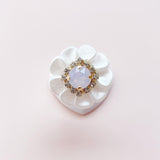 pretty flower (white/ring)