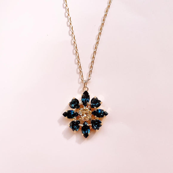princess flower♡blue aster (necklace)